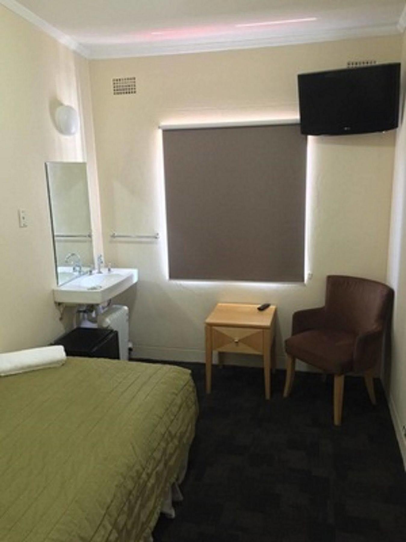 Shortland Budget Accommodation Jesmond Esterno foto